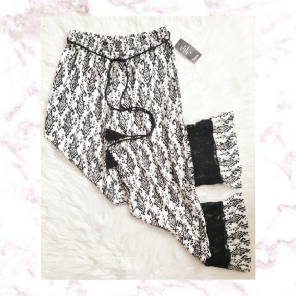 Robert Louis Pants - NWT Robert Louis Palazzo Pants